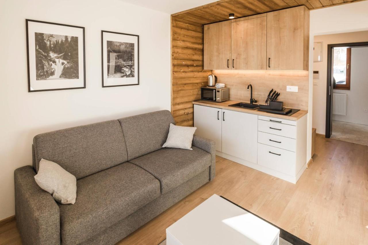 Arietes Marmont Apartmany Strbske Pleso Exterior photo
